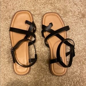 Abercrombie & Fitch Black and Tan Sandals Minimalist Design
